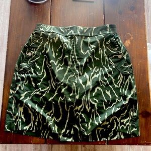 Athleta Vienna Cargo skorts